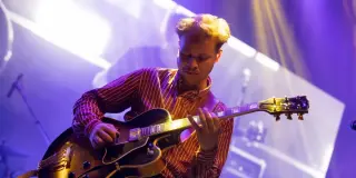 Greep Apologizes for Kissing Sleeping Woman as Band Fractures