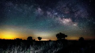 Last Weeks to Catch the Milky Way's Galactic Center in 2026