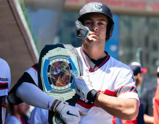 Murakami sidelined, Gonzalez seizes chance with White Sox
