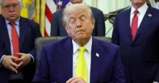 Poll Sinks Trump’s UFC Birthday Bash as GOP Reluctance Surfaces