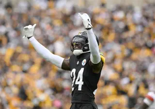 Steelers trade Joey Porter Jr. to Cowboys for draft picks after failed extension talks