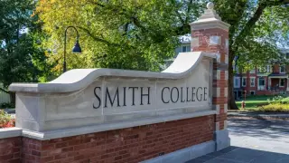 Federal Title IX Inquiry Targets Smith College’s Trans Women Admissions
