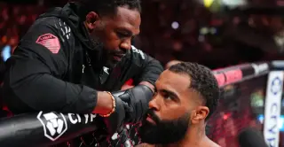 Jones stunned cageside as Steveson’s UFC 331 dream ends in 12-second KO