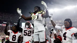Georgia Seizes No. 1 Spot as Texas Drops to No. 7 After Oklahoma Loss