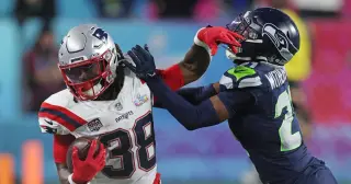 Patriots Eye Opening Night Upset in Seattle