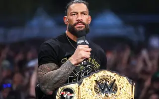 El Grande Americano Emerges as Reigns’ Mexican RAW Challenger