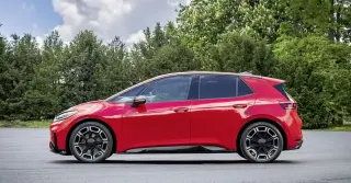 Global EV Sales Hit Record High as Europe Soars and North America Stabilizes