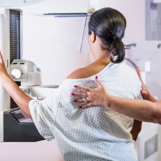 Skin Changes and Hair Loss: Key Indicators and Side Effects of Breast Cancer