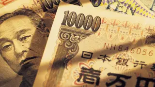 Yen rally stalls as policy path takes center stage