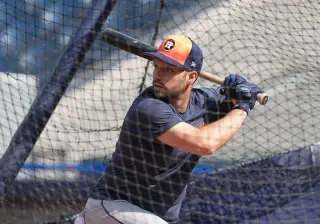 Astros Designate Salazar, Thomas; Promote Price and Sign Wade Jr.
