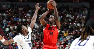 Caleb Wilson Drops 35, Sets Summer League Debut Scoring Record