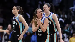 Liberty Complete Historic Sweep, Eliminating Top-Seeded Lynx in WNBA Playoffs