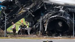 Black box data reveal odd landing sequence before Amazon cargo jet overran Miami runway, 5 dead