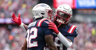 Patriots lean on youth and defense to top Steelers 20-3