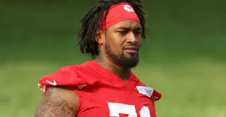Chiefs Place Left Tackle Josh Simmons on Injured Reserve After Rehab Plateau