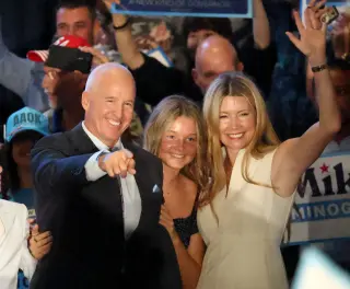 Minogue cruises to Massachusetts GOP governor nomination