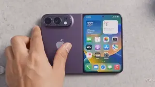 Foldable iPhone Could Put Thumbs Under New Strain, Experts Warn