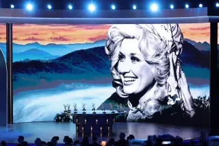 Dolly Parton’s Estate Seeks Court Order to Halt Nephew’s Alleged Threats