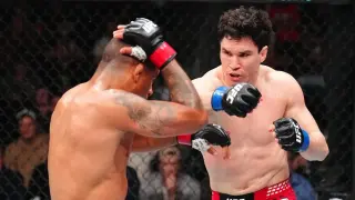 Malott stuns Burns with late TKO as Burns retires at UFC Winnipeg