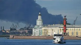 Ukraine targets St. Petersburg as Putin’s Davos forum opens