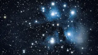 October 2026 Skywatching: From Medusa’s Winking Eye to Halloween Fireballs