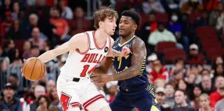 Bulls Trade No. 38 to Pacers, Land Kam Jones as Braden Smith Goes to Indiana