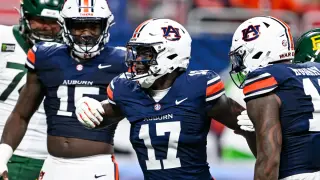 Auburn Parts Ways with Star Linebacker Xavier Atkins as He Prepares to Enter Transfer Portal
