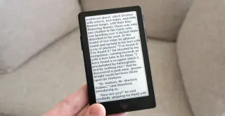 Xteink X4 Pro Hits Record Low of $84 as Mini E-Reader Market Heats Up