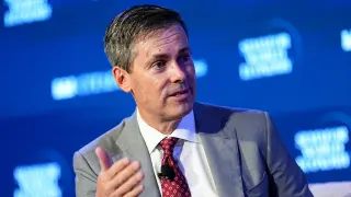 Lilly lifts 2026 outlook on booming GLP-1 drugs