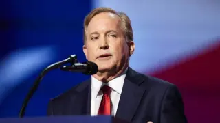Family sues Paxton, doctors, alleging Texas abortion ban contributed to a woman’s death