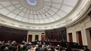 Whitmer vetoes nine bills after court-ordered presentment ends 18‑month standoff