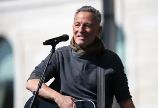 Springsteen vows resilience amid anger at Trump