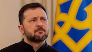 Zelensky urges airlines to dodge Russian airspace as Ukraine escalates drone activity