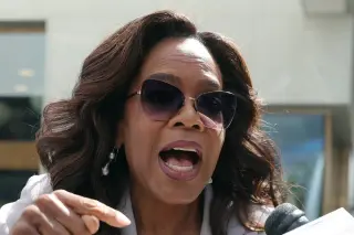 Oprah defends elevating Dr. Phil and Dr. Oz amid MAGA controversy