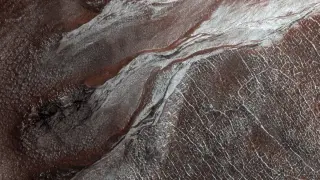 Martian Gullies Rewritten: CO2 Ice, Not Water, Likely Carved the Terrain