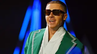 Macklemore Blames Stadium Owners for Removal from Sheeran Tour