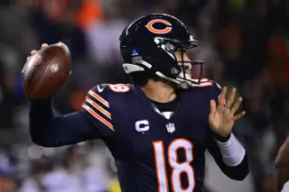 Bears QB Caleb Williams Sidelined by Hamstring Injury; Severity Undetermined
