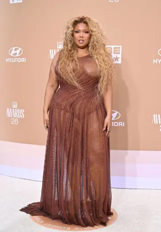 Lizzo Dazzles in Bronze Christian Cowan at the 2026 BET Awards Lauryn Hill Tribute