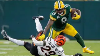 NFL Clears Jacobs and Cooper for Week 7 Returns Amid Ongoing Legal Reviews