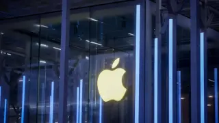 OpenAI weighs legal action as Apple’s iPhone AI deal stalls