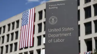 Immigration watchdog flags illegality in DOL H-1B wage rule