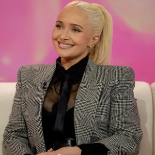 Stars Gather in Malibu to Remember Hayden Panettiere