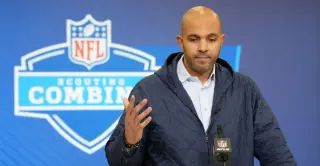 Falcons’ Spending Spree Exposes Trust Gaps and Playoff Pressure