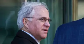Trump Grants Full Pardon to Ex-Rep. Buyer in Insider-Trading Case