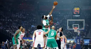 NBC’s NBA Opening Day Experiment Hits Affiliate Roadblocks