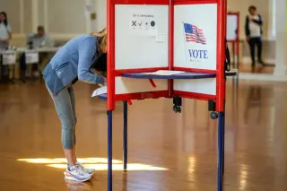 Trump’s Iowa setback signals a shifting GOP map as independents loom in Montana and South Dakota primaries