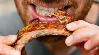 Chinese Study Links Meat Consumption to Centenarian Status in Underweight Women