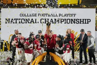 Brackets in Play: 3 Experts Unveil Bold 2026 CFP Picks