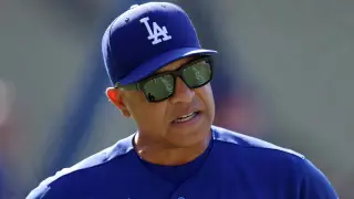 Dodgers Lose Ground to Brewers as Roberts Demands Urgency