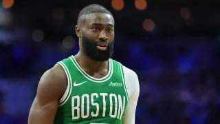 Celtics demand four first-rounders for Brown as Duren saga tests Pistons and Knicks face apron clash